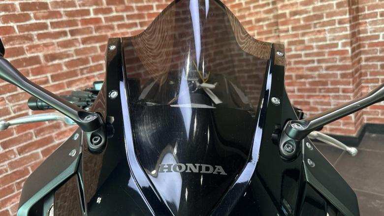 Honda CBR650R